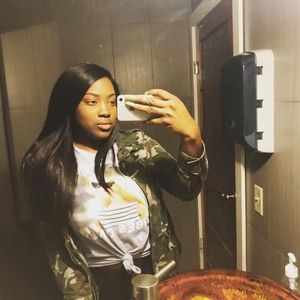 Meet your Posher, Adenike